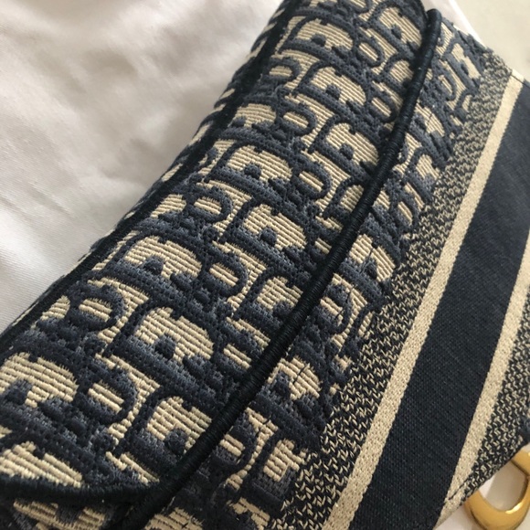 Dior Oblique Embroidered Saddle Bag - Picture 8 of 16
